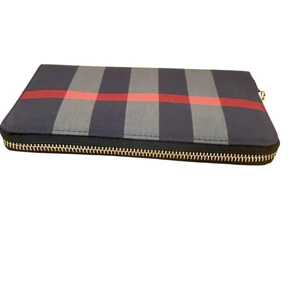 Burberry Super Exploded Check Large Zip Around Wallet, in cloth/leather, 8084063